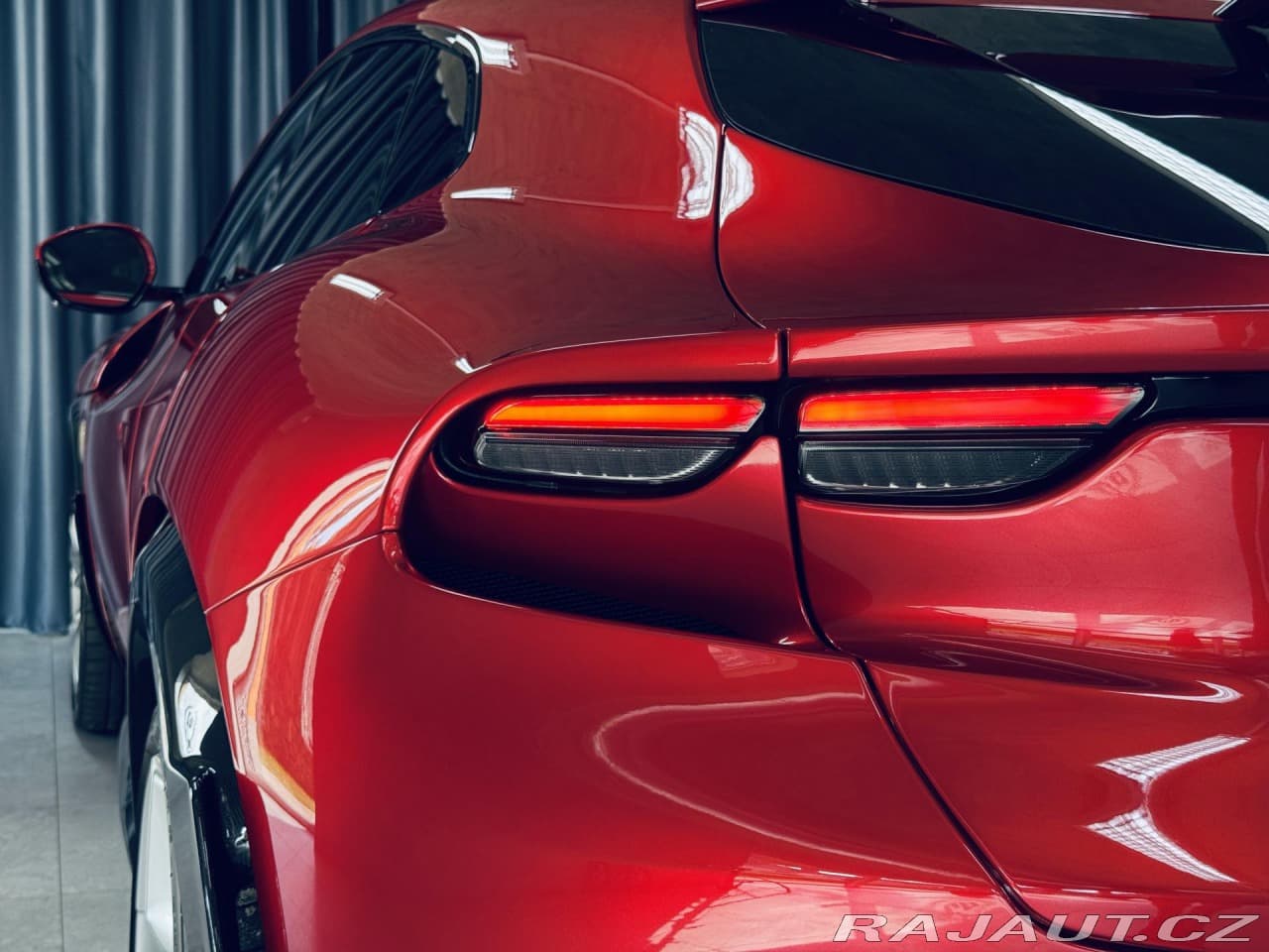 2025 Ferrari PUROSANGUE - 12