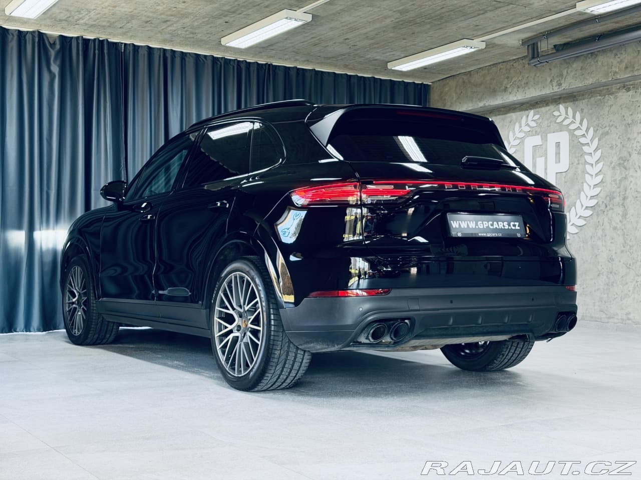 2022 Porsche CAYENNE - 5