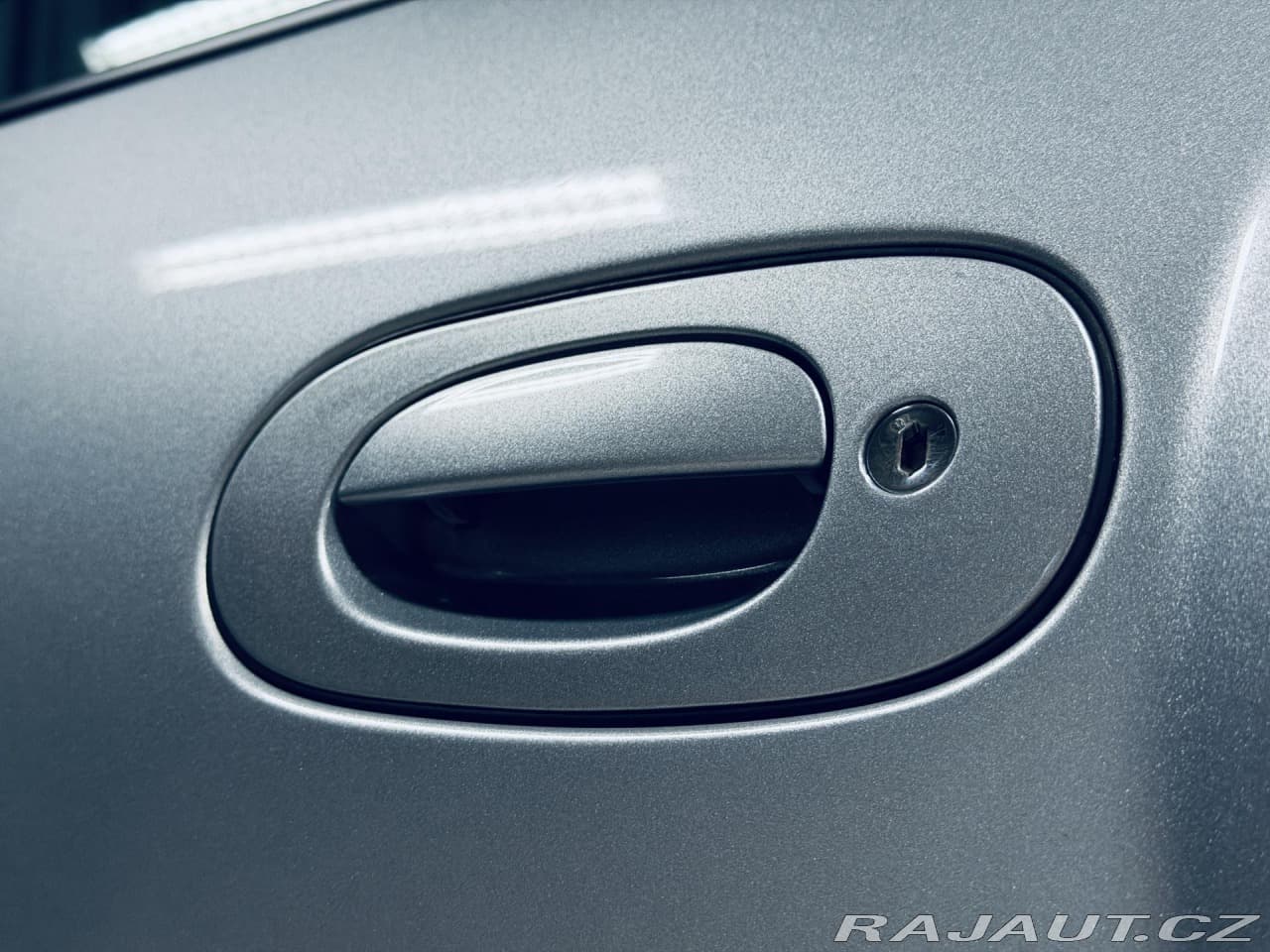 2004 Aston Martin VANQUISH - 15