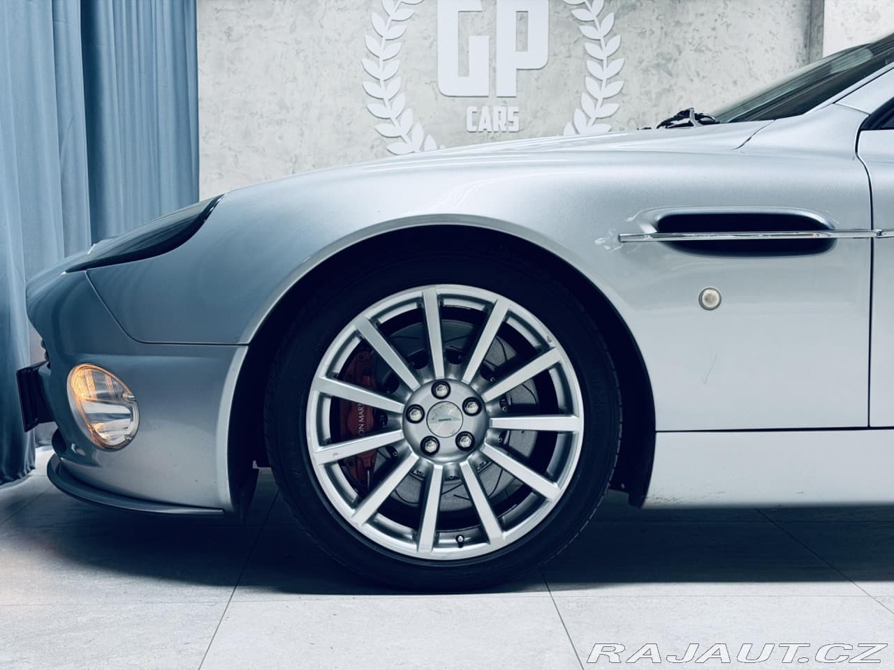 2004 Aston Martin VANQUISH - 16