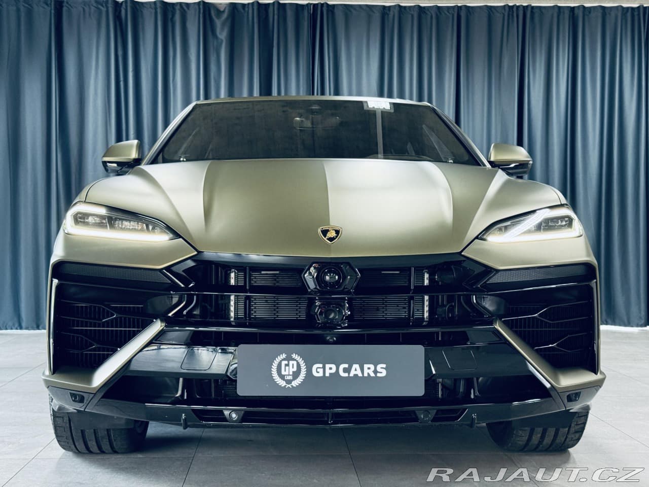 2025 Lamborghini URUS - 2