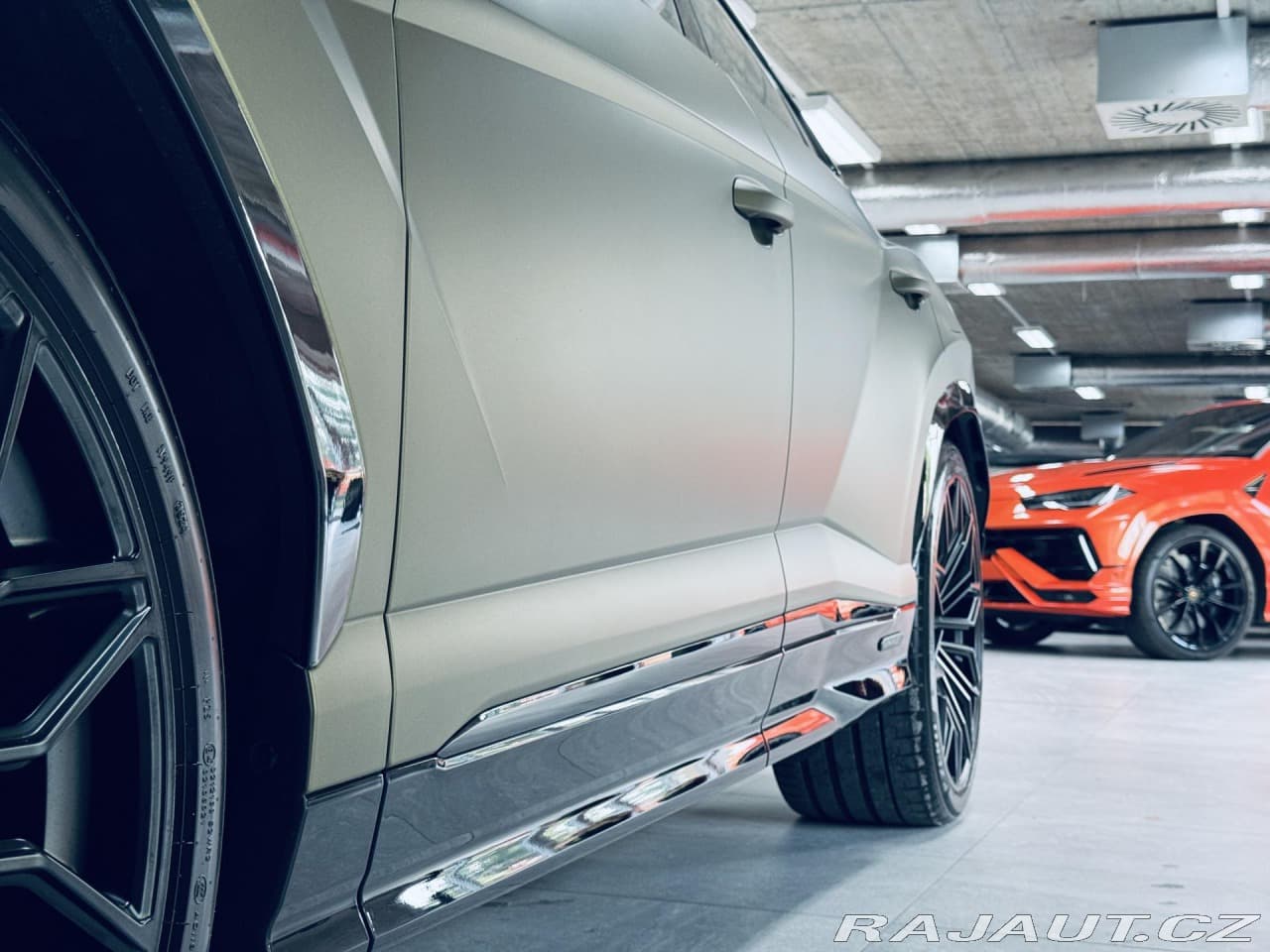 2025 Lamborghini URUS - 20