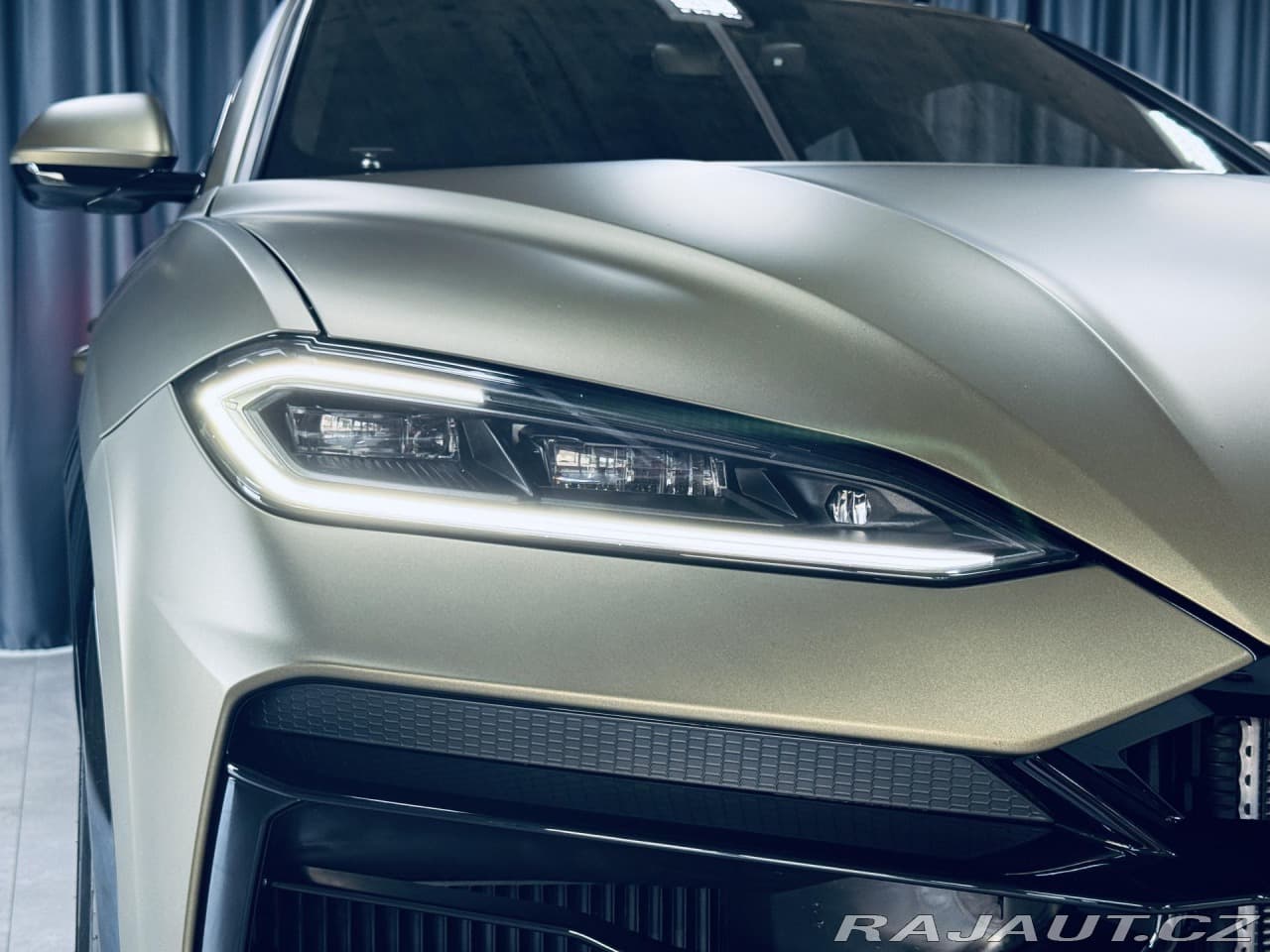 2025 Lamborghini URUS - 4