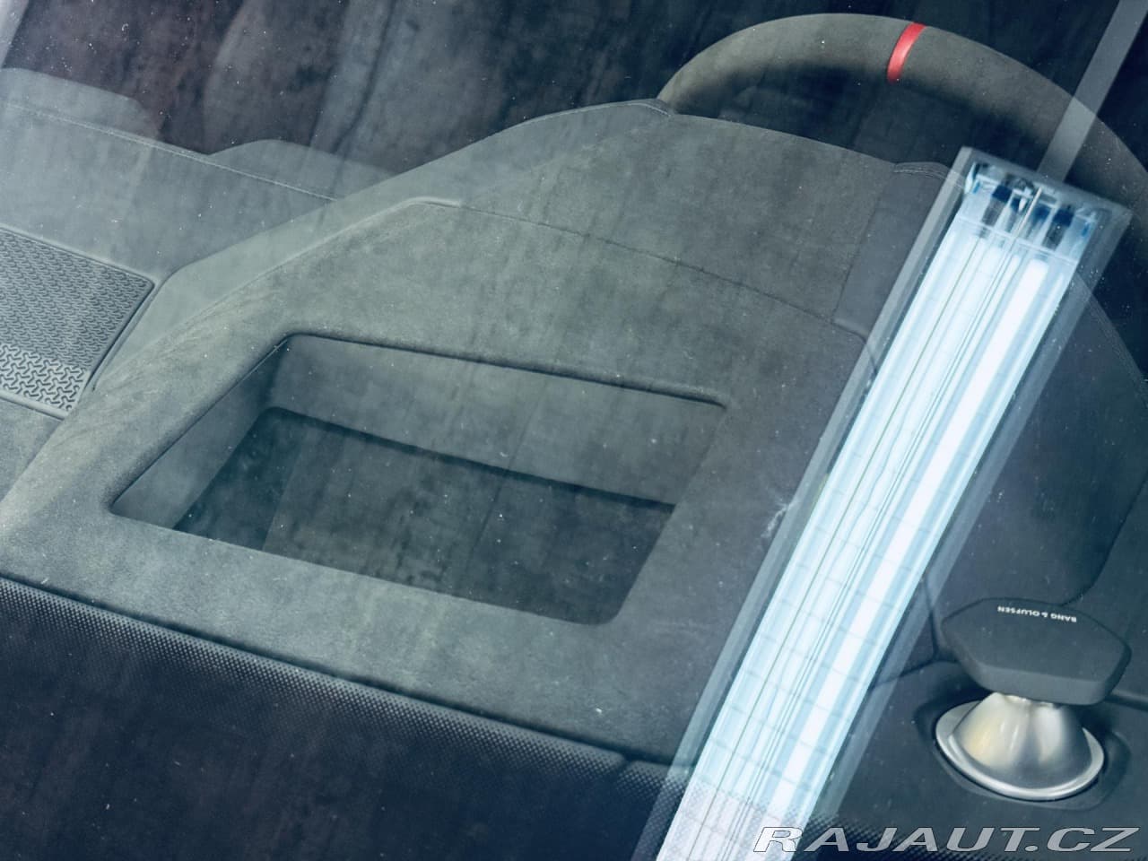 2025 Lamborghini URUS - 6