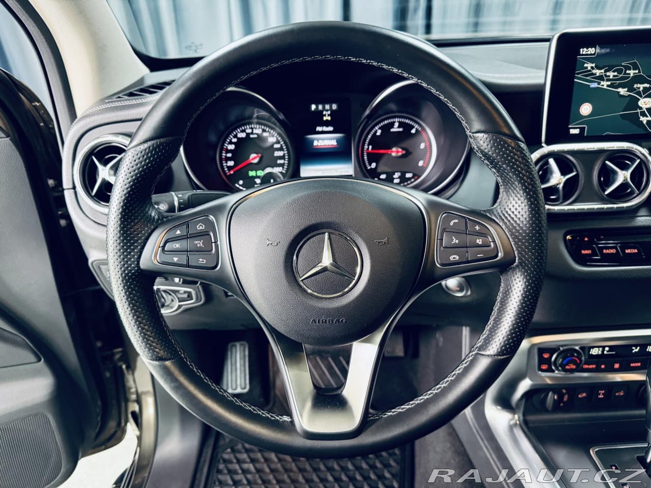 2020 Mercedes-Benz X-CLASS - 15
