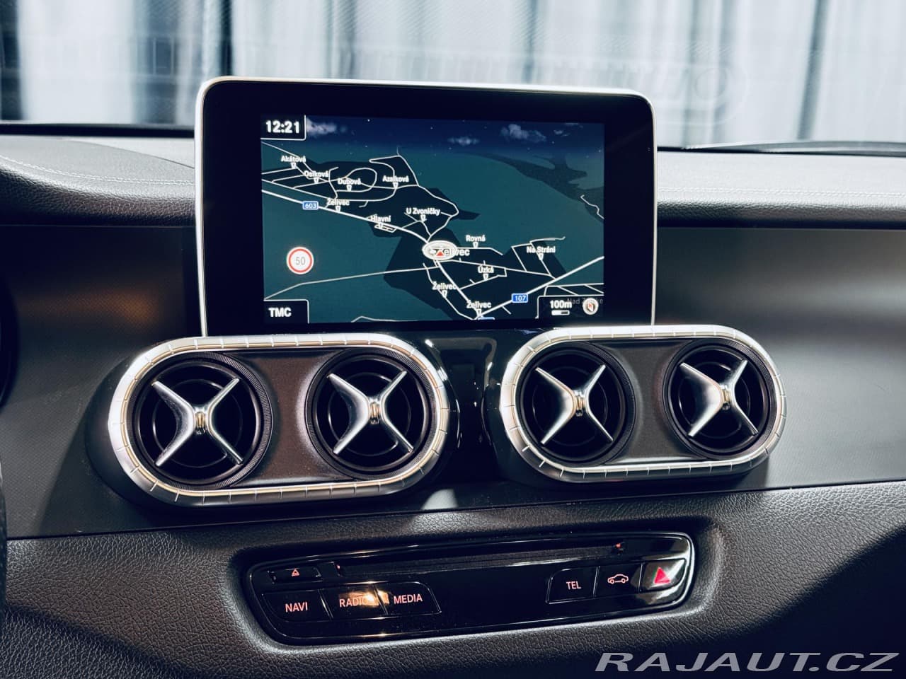 2020 Mercedes-Benz X-CLASS - 19