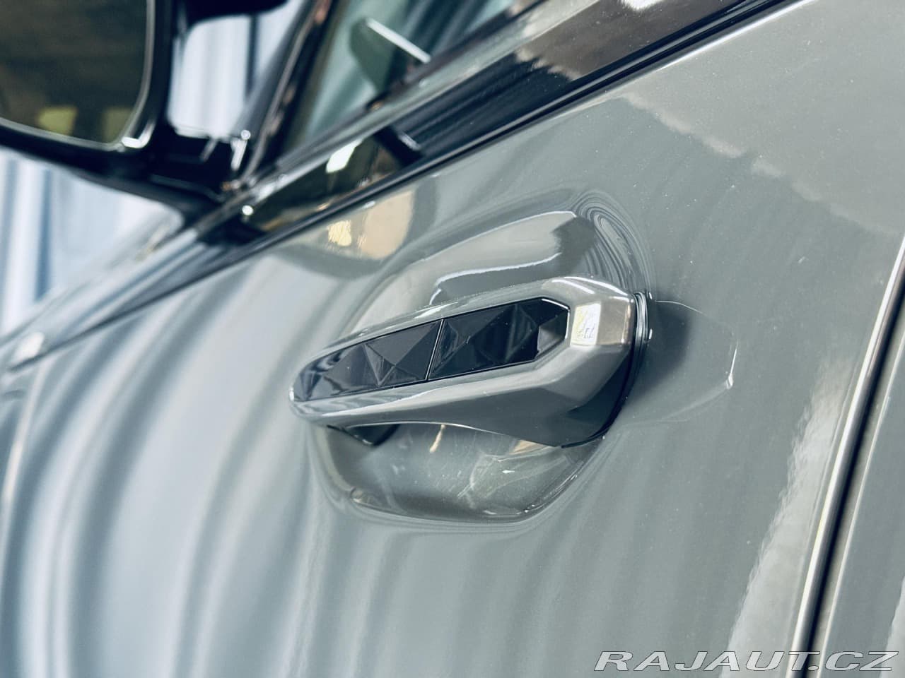 2024 BMW XM - 10
