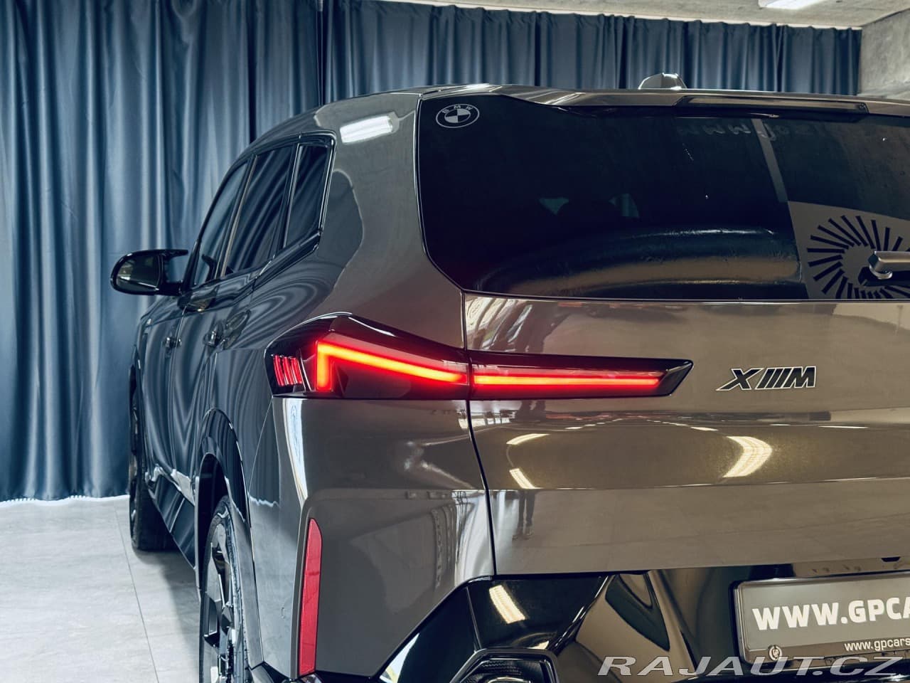 2024 BMW XM - 9