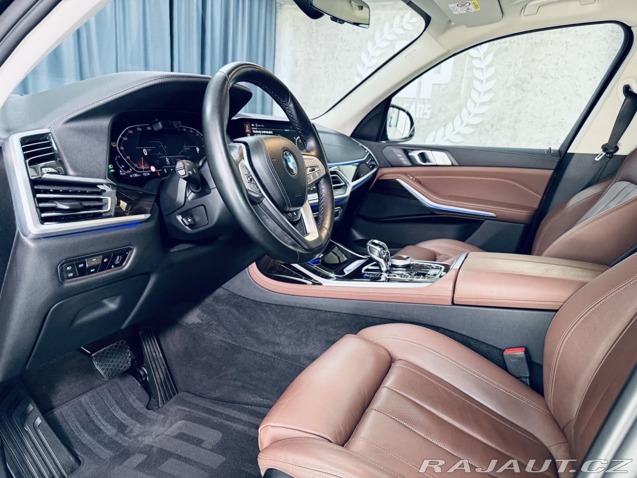 2021 BMW X7 - 29
