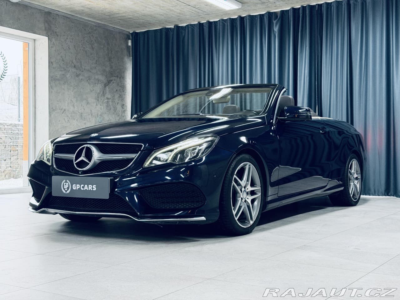 2017 Mercedes-Benz E-CLASS - 3