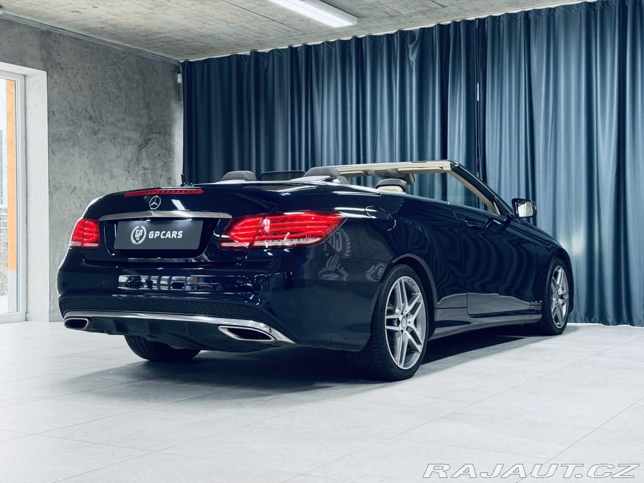 2017 Mercedes-Benz E-CLASS - 8