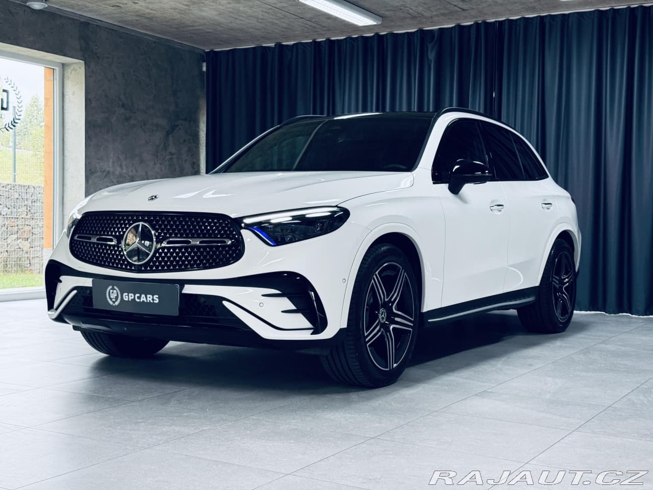 2024 Mercedes-Benz GLC - 3