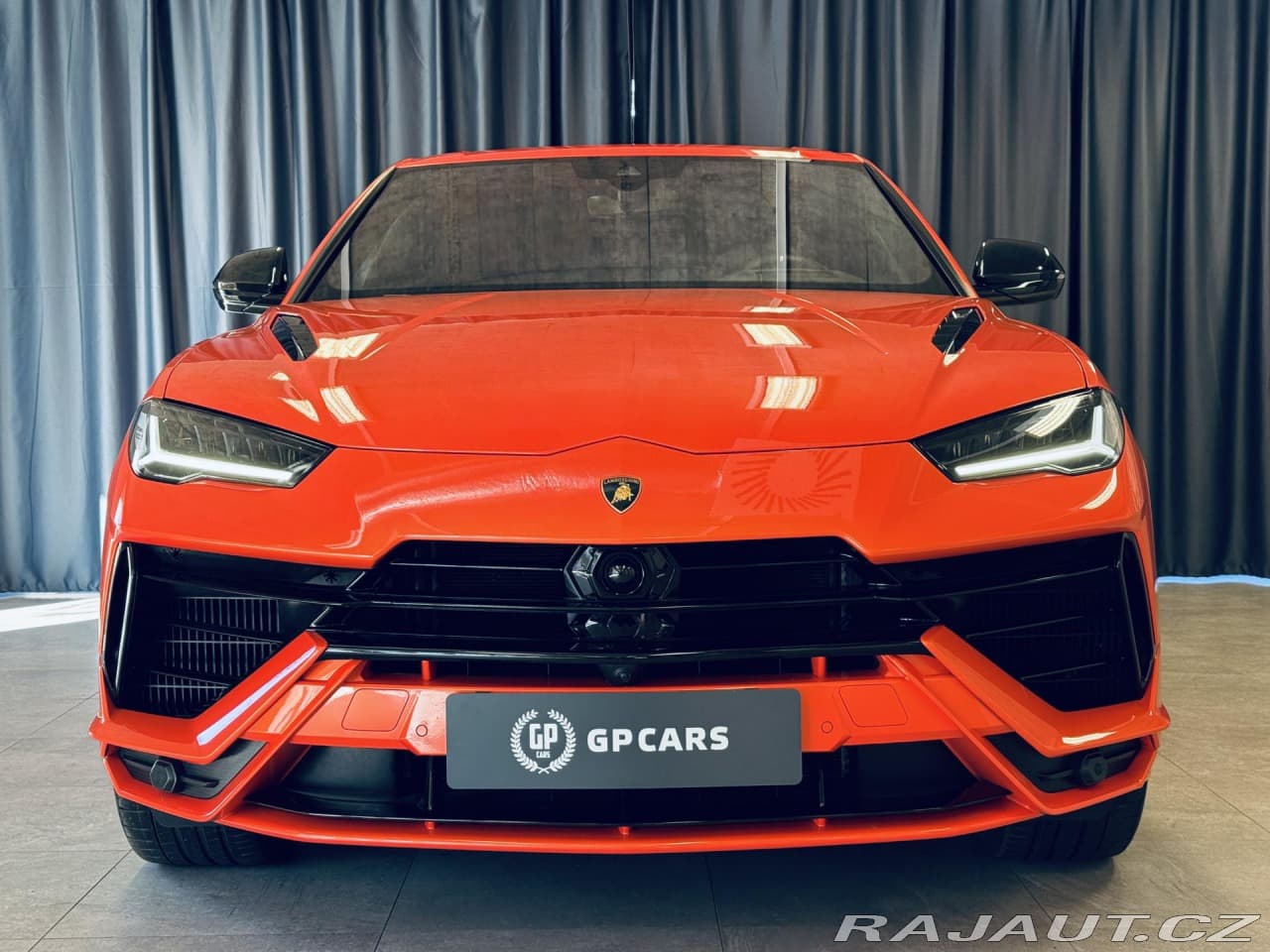 2023 Lamborghini URUS - 2
