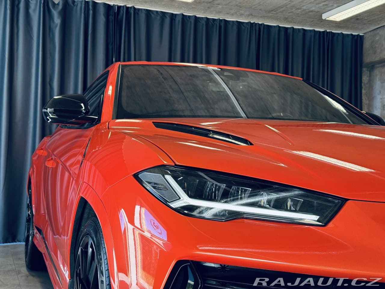 2023 Lamborghini URUS - 4