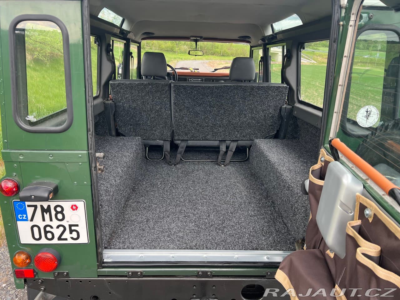 2001 Land Rover DEFENDER - 7