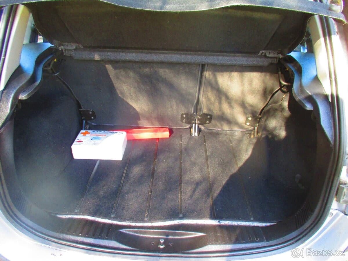 2011 Ford FUSION - 10