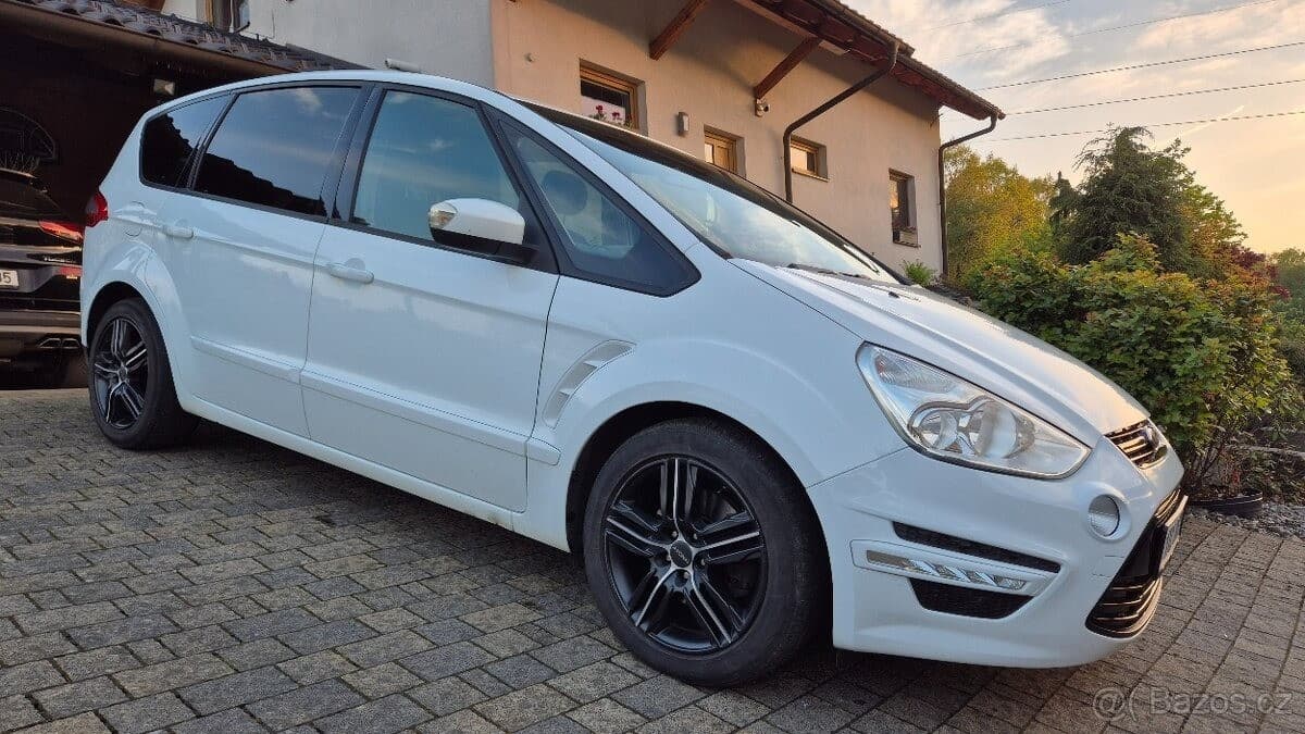 Ford S-MAX - 5