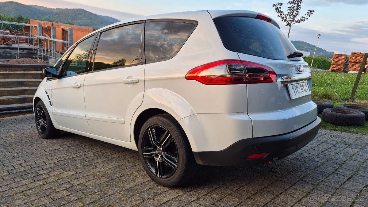 Ford S-MAX - 6