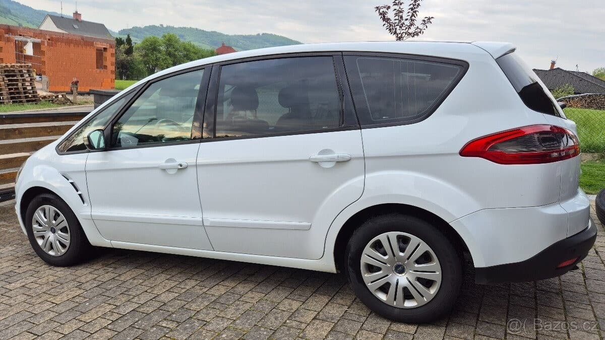 Ford S-MAX - 8