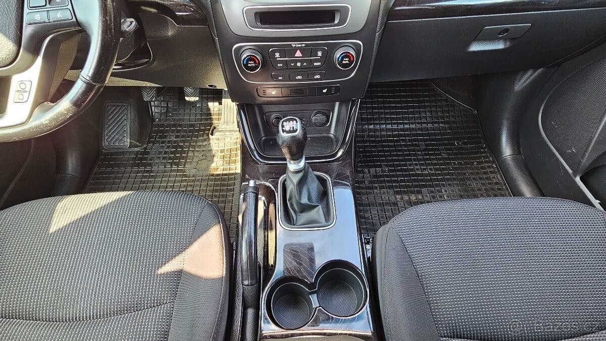 2013 Kia SORENTO - 10