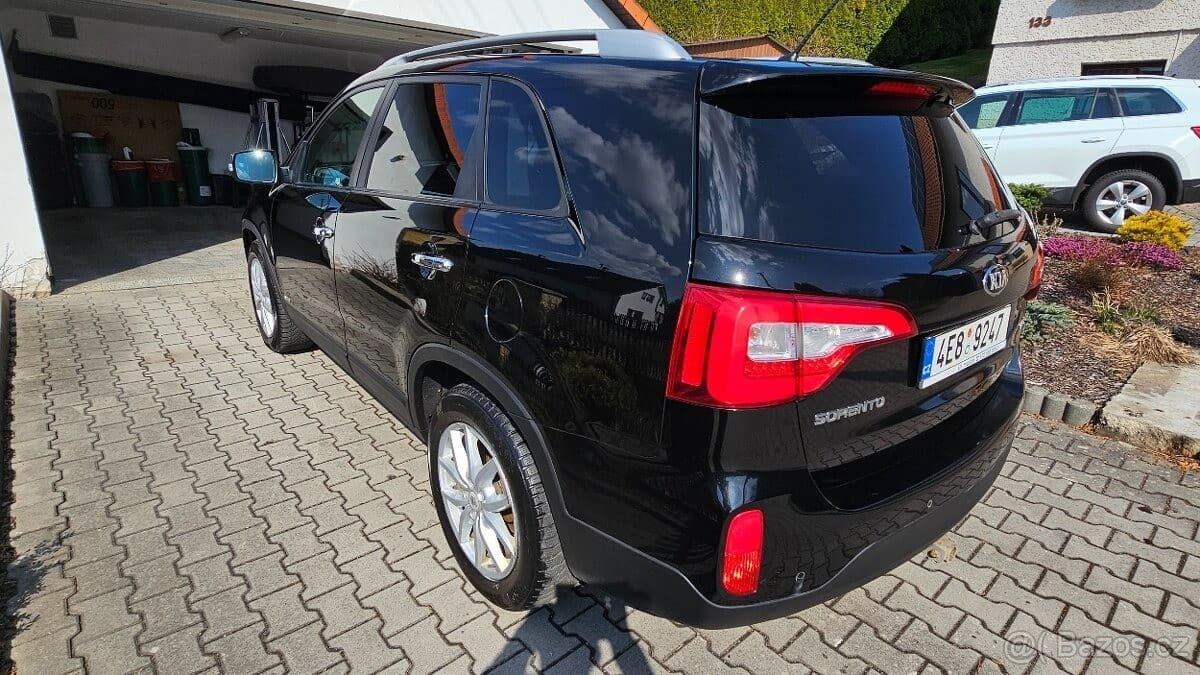 2013 Kia SORENTO - 11