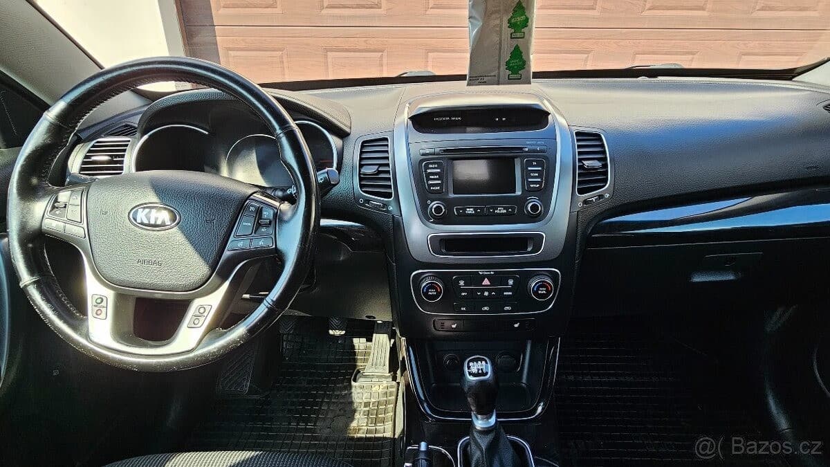 2013 Kia SORENTO - 15