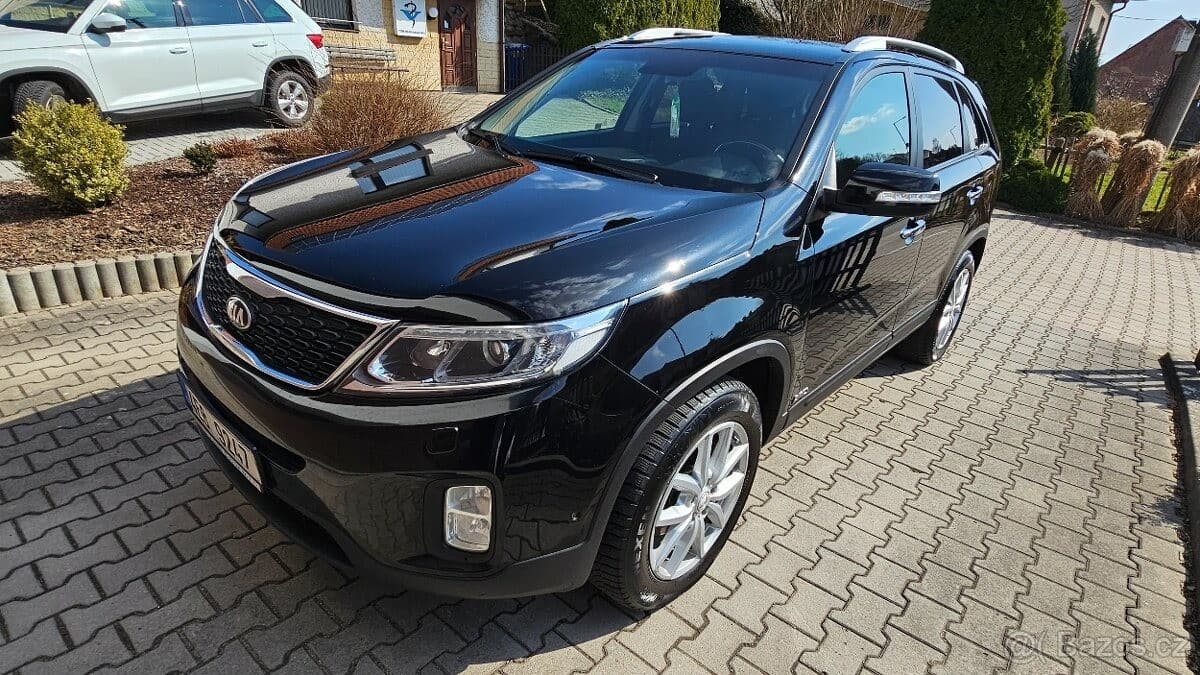 2013 Kia SORENTO - 16