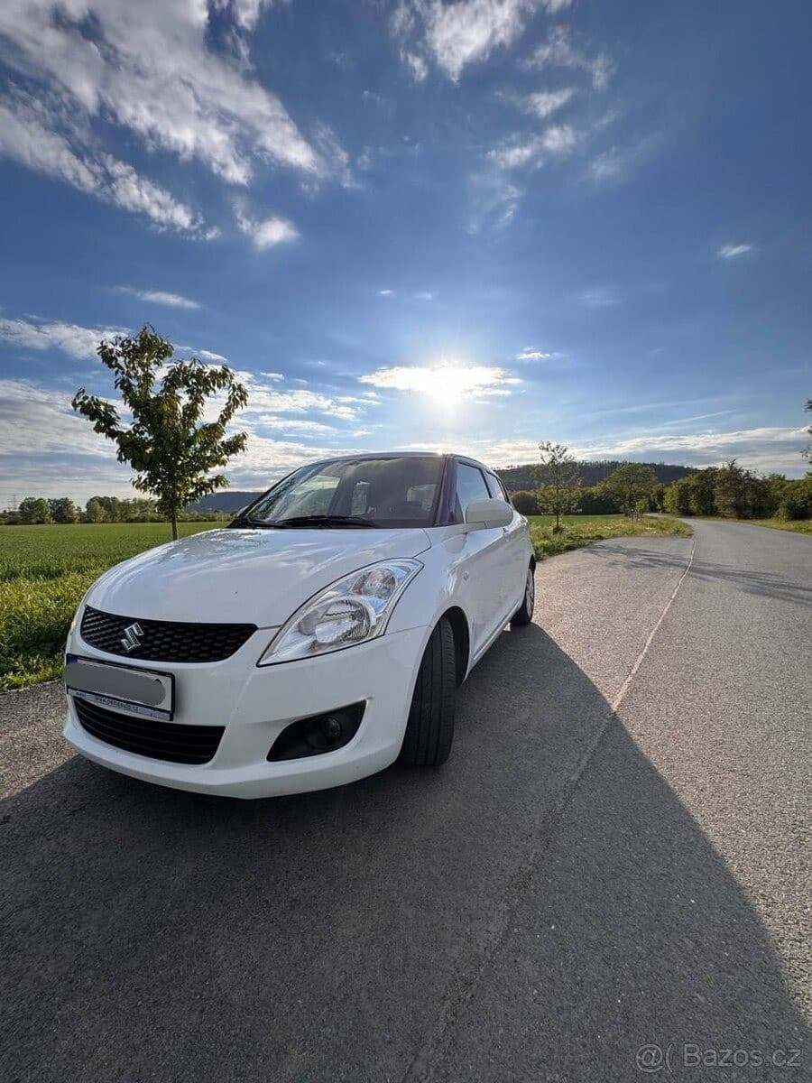 2012 Suzuki SWIFT - 2
