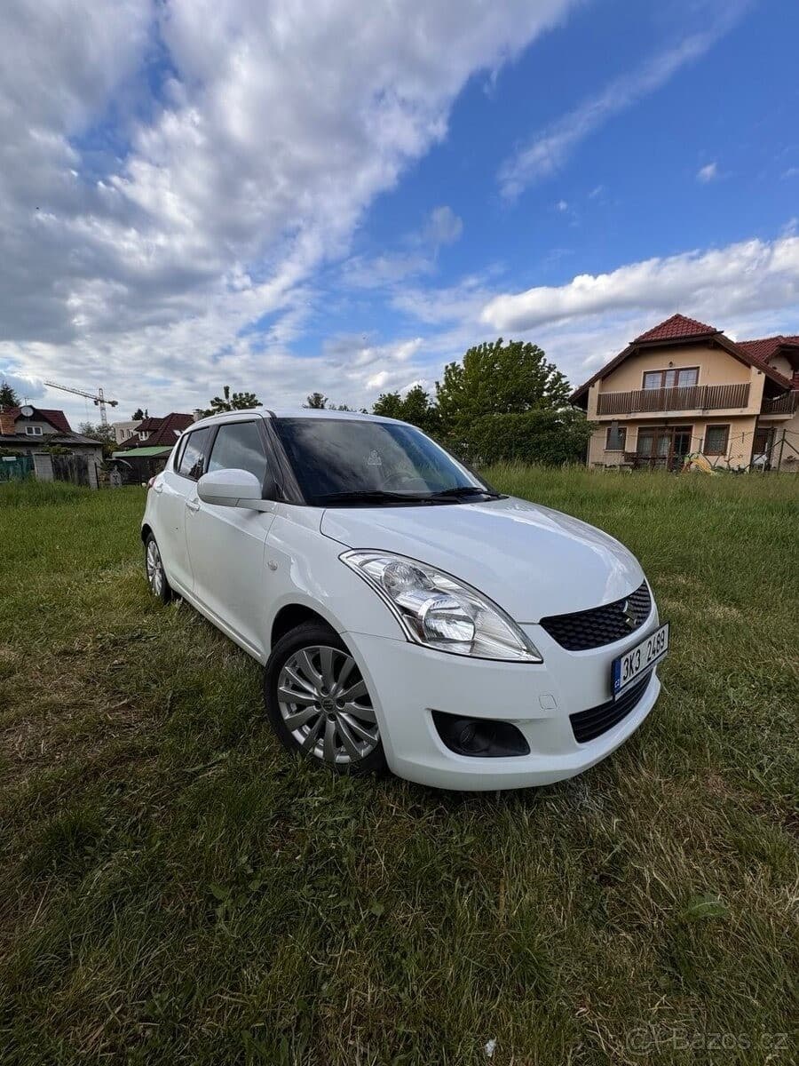 2012 Suzuki SWIFT - 4