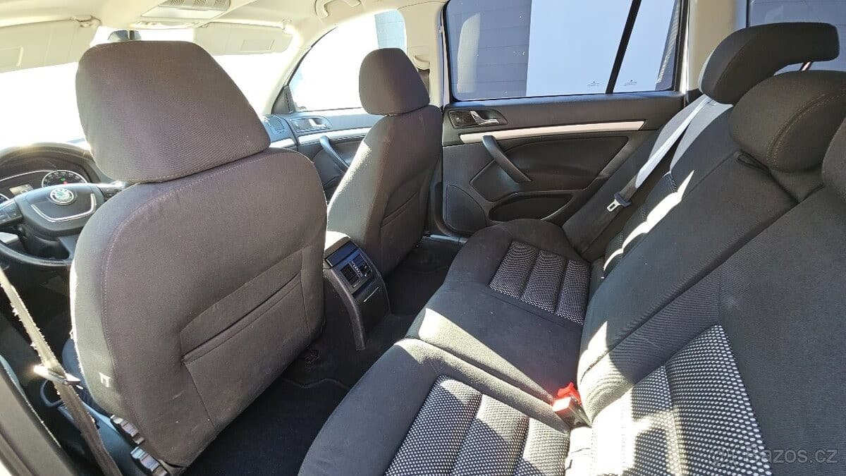 2012 Škoda OCTAVIA - 10