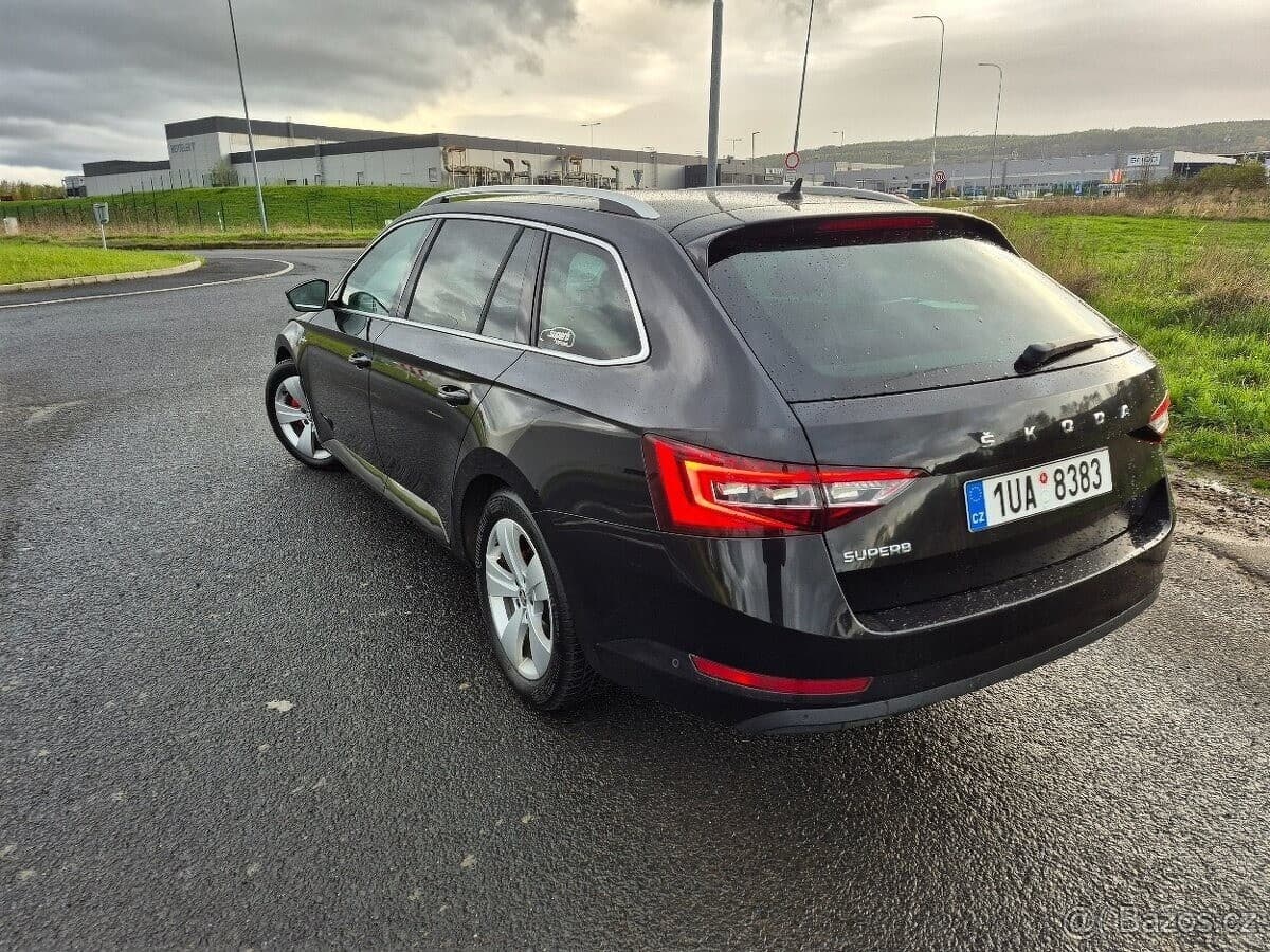 2016 Škoda SUPERB - 8