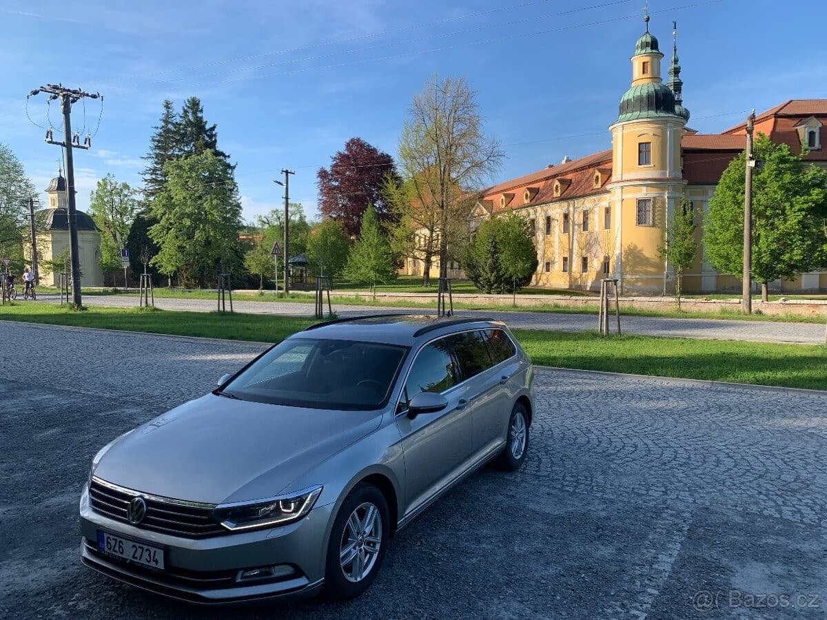 2015 Volkswagen PASSAT