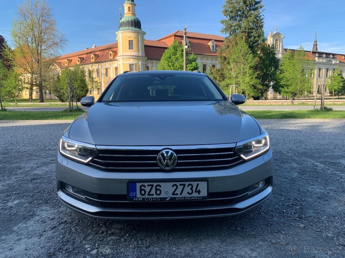 2015 Volkswagen PASSAT - 2