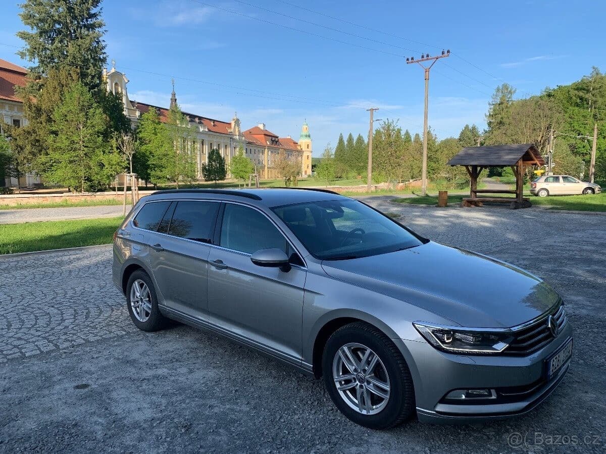 2015 Volkswagen PASSAT - 6