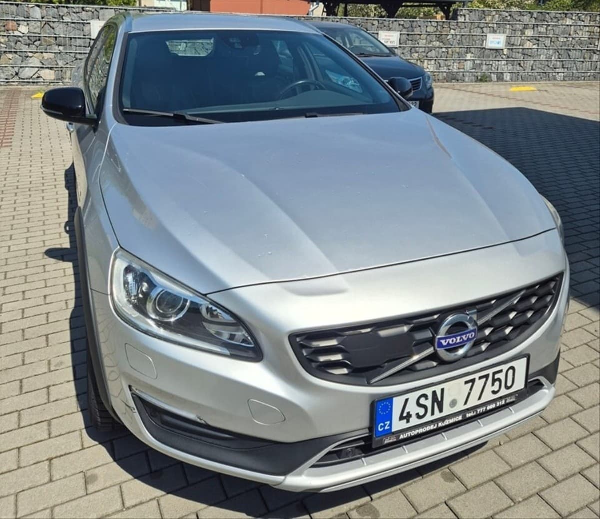 2016 Volvo V60