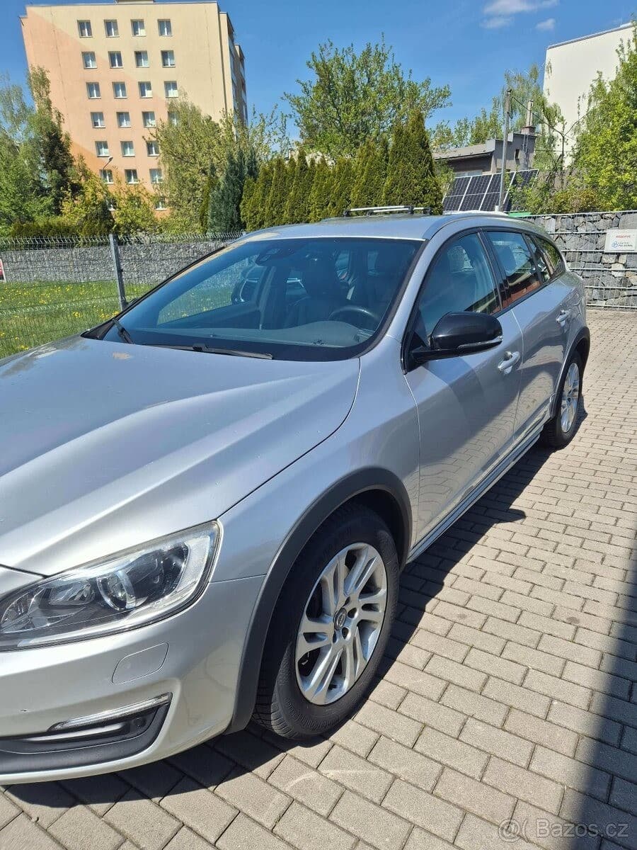 2016 Volvo V60 - 2