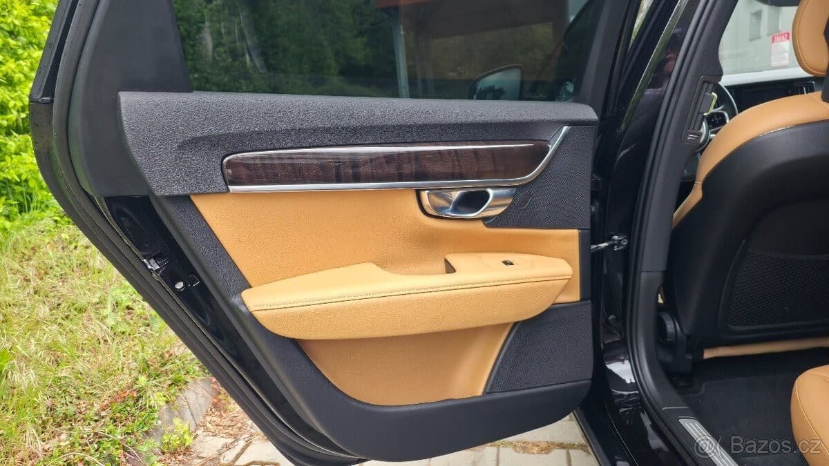 2018 Volvo V90 - 13