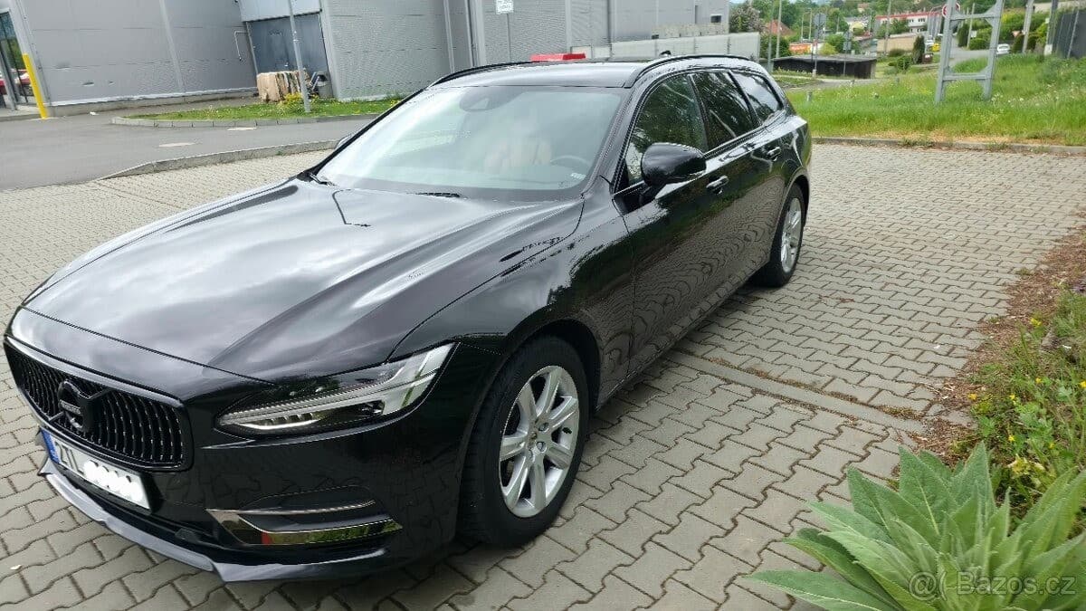2018 Volvo V90 - 18