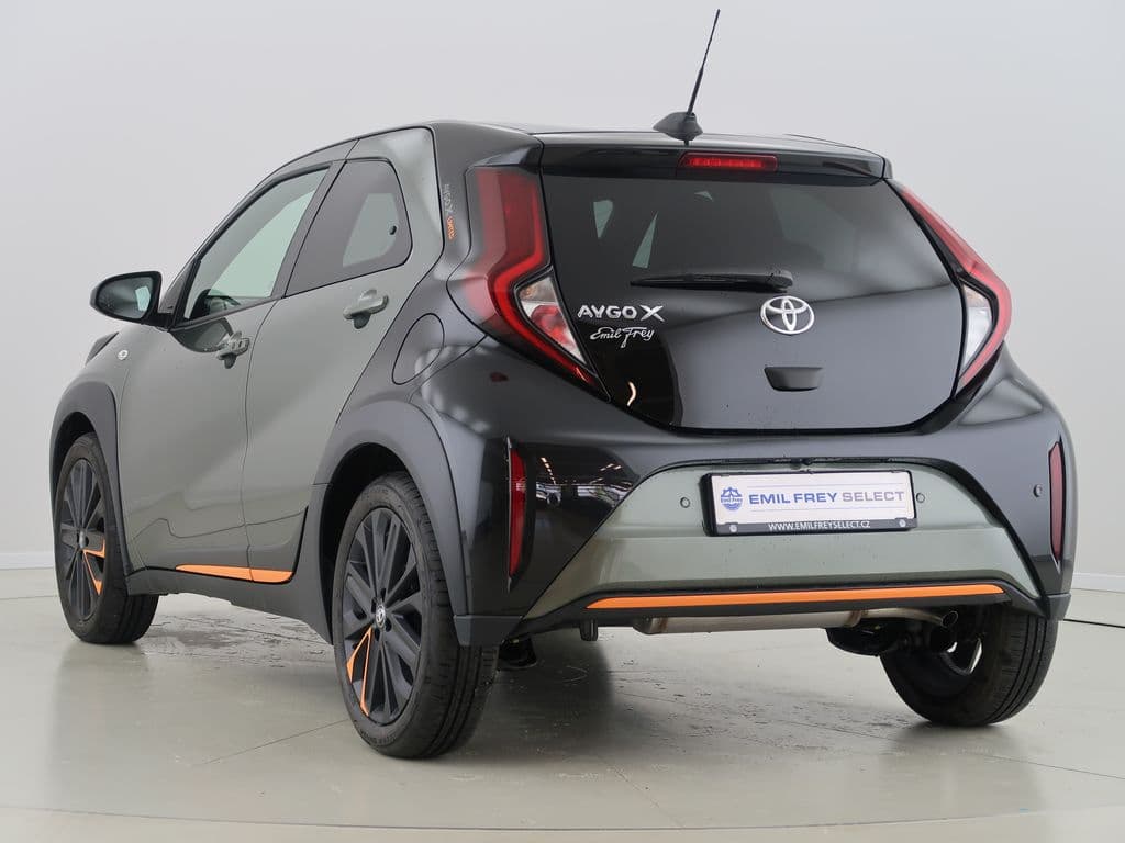 2022 Toyota AYGO - 7