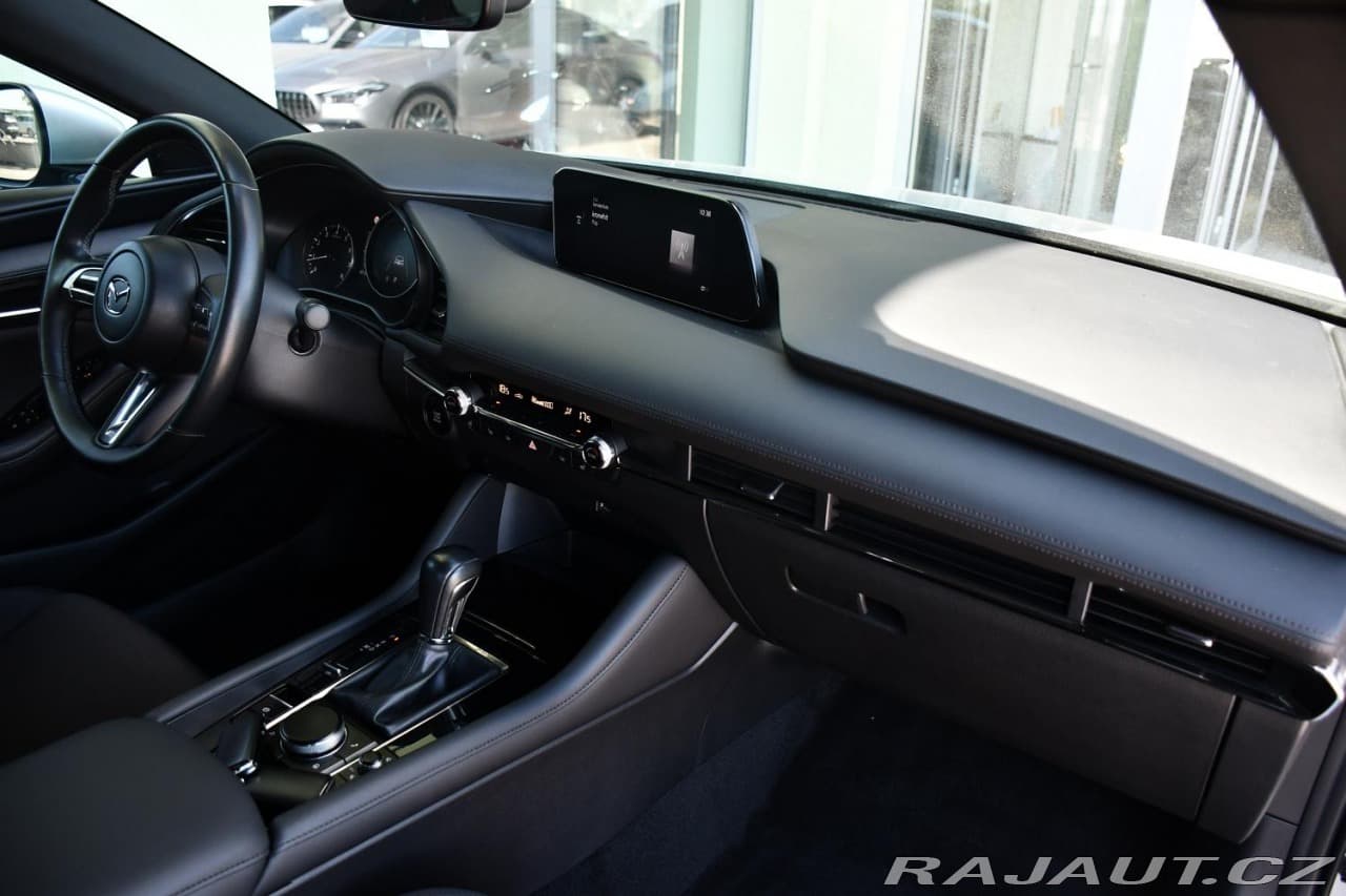 2020 Mazda 3 - 17
