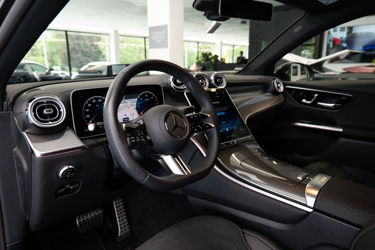 2025 Mercedes-Benz GLC - 5