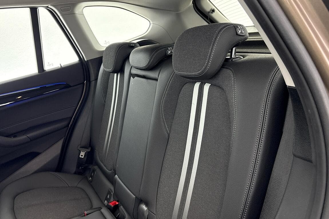 2020 BMW X1 - 8