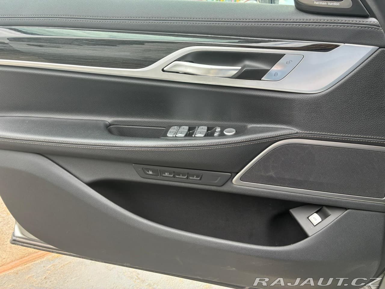 2020 BMW 7-SERIES - 18