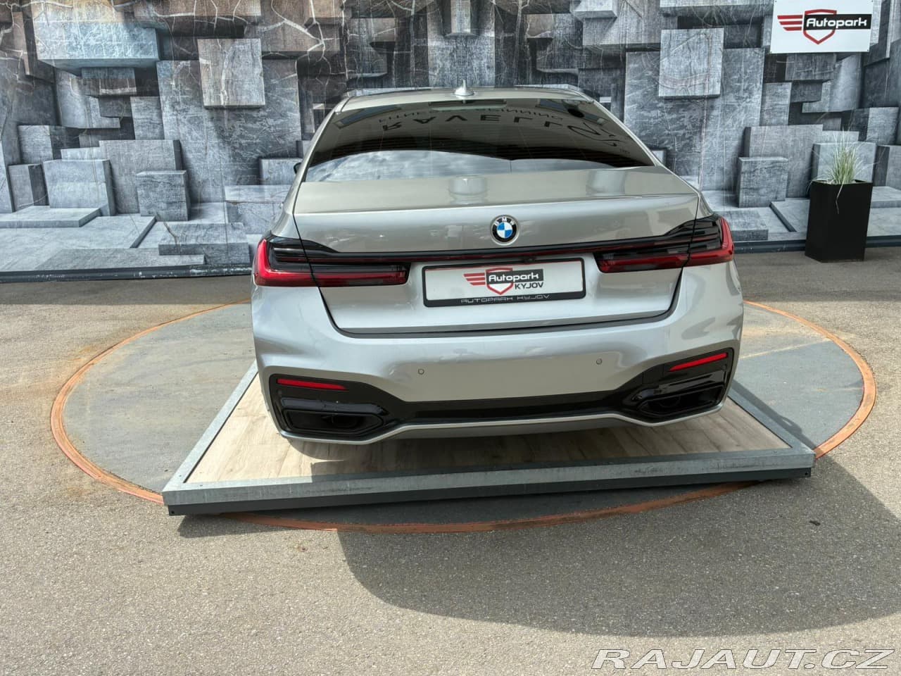 2020 BMW 7-SERIES - 7
