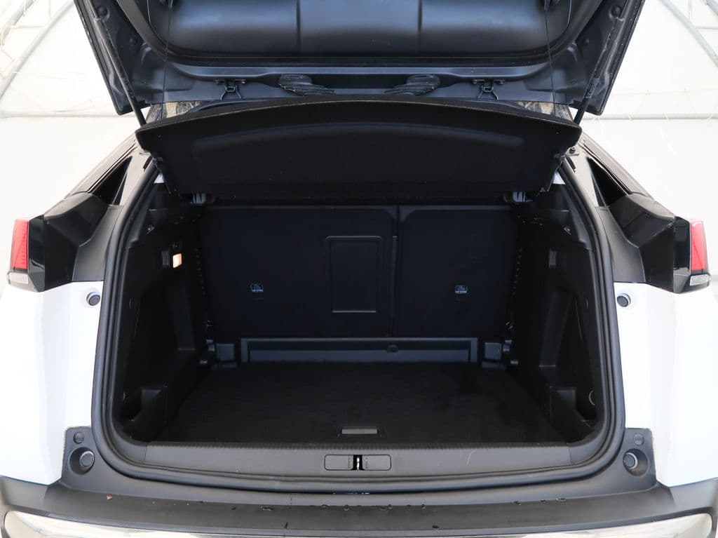2017 Peugeot 3008 - 11