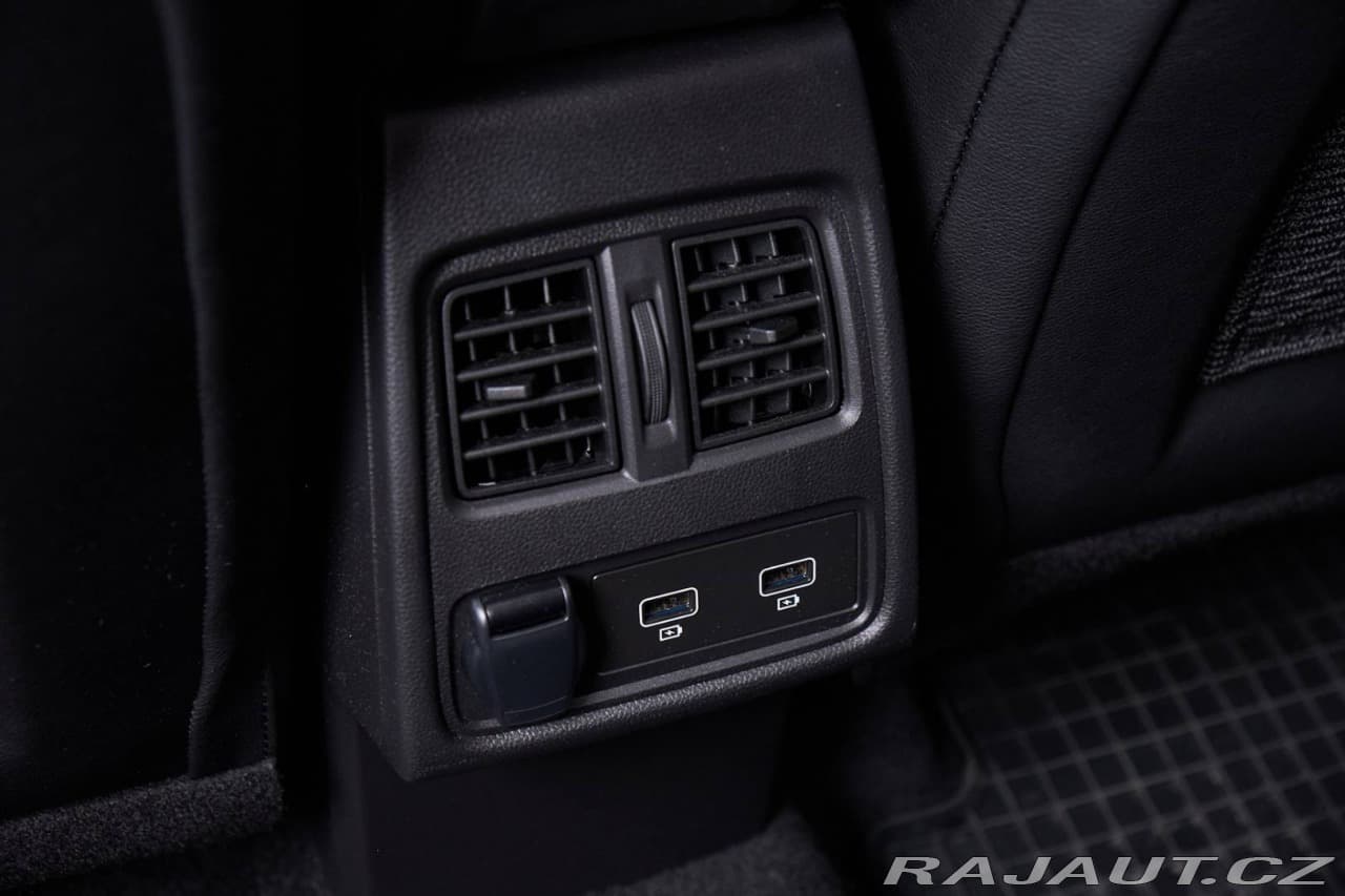 2023 Renault CAPTUR - 10