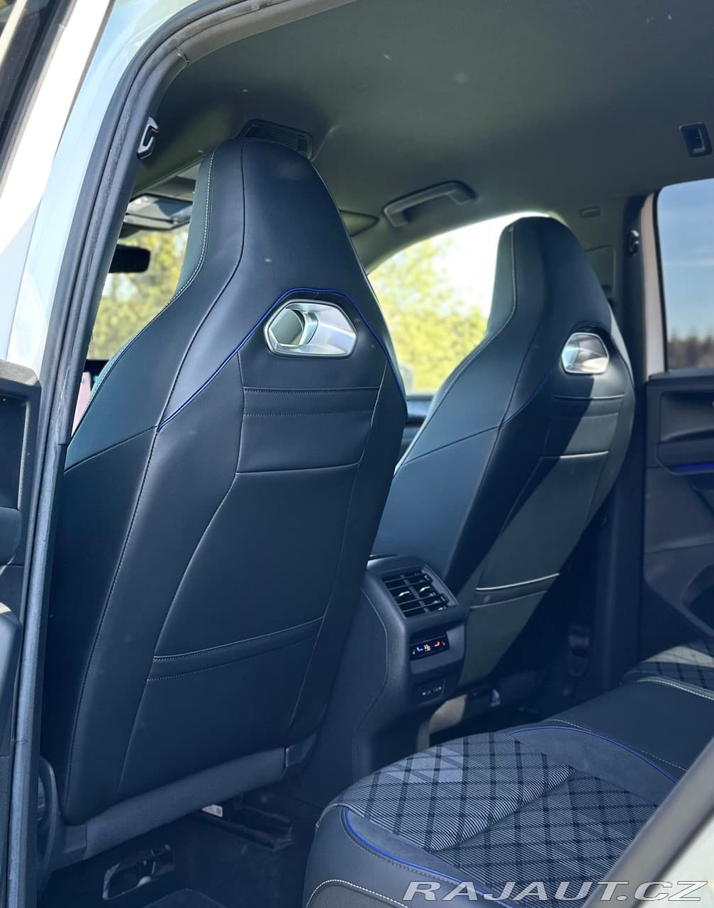 2024 Volkswagen TIGUAN - 9