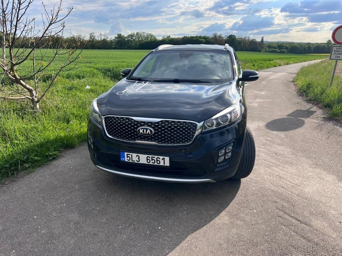2017 Kia SORENTO - 5