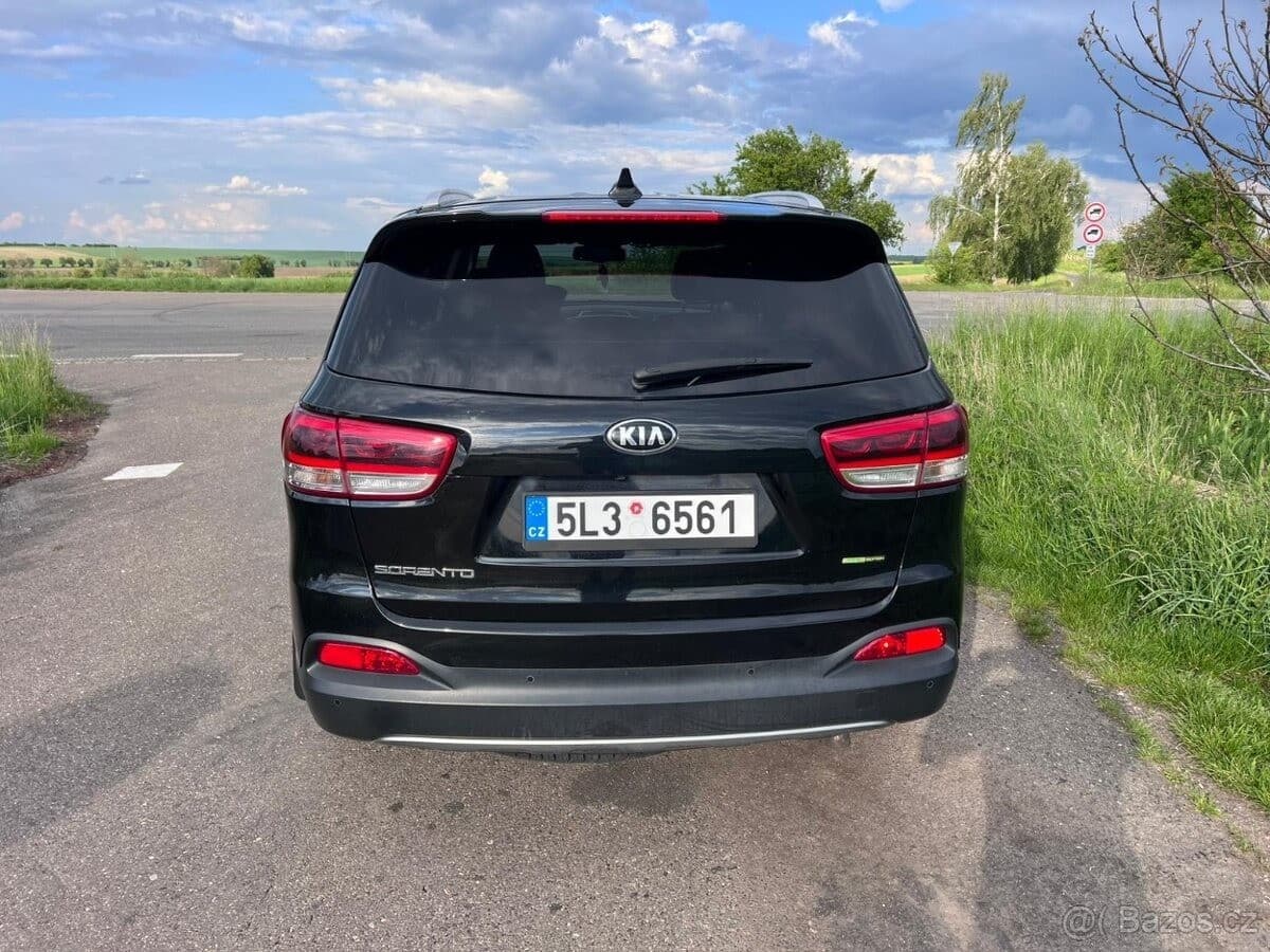 2017 Kia SORENTO - 7