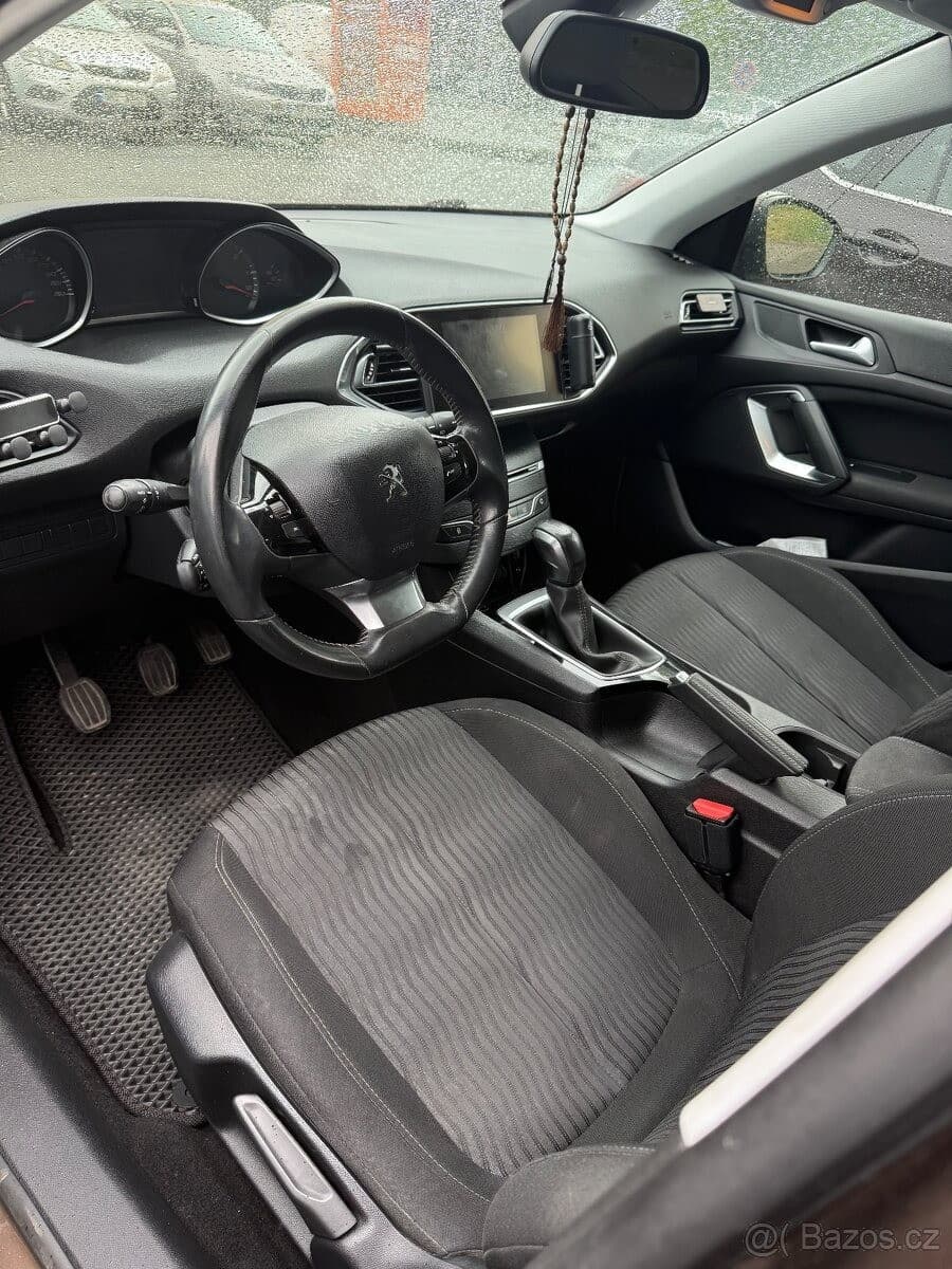 2014 Peugeot 308 - 3